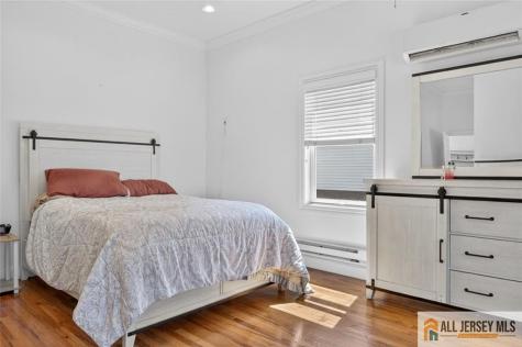 591 Barron Avenue Woodbridge Proper NJ 07095