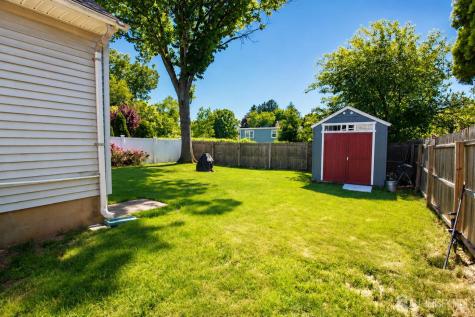 17 Sherman Avenue East Brunswick NJ 08816