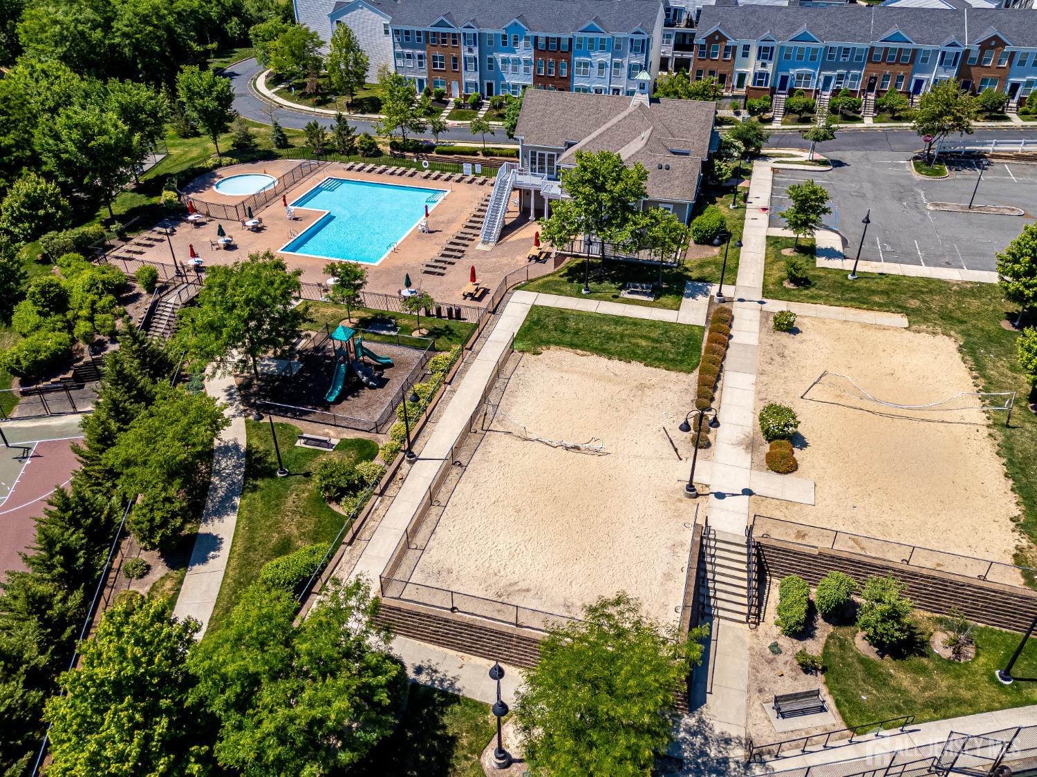 41 Rojewski Way Parlin NJ 08859