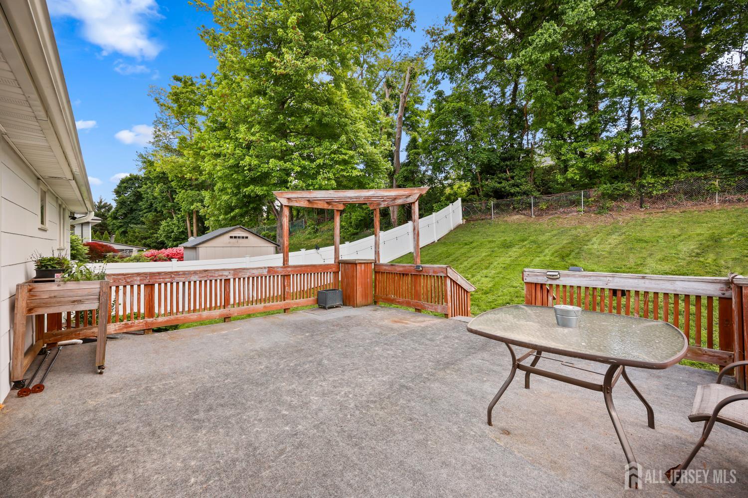 16 Venus Road South Amboy NJ 08879