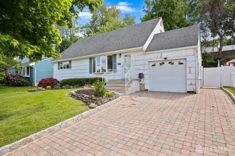 16 Venus Road South Amboy NJ 08879