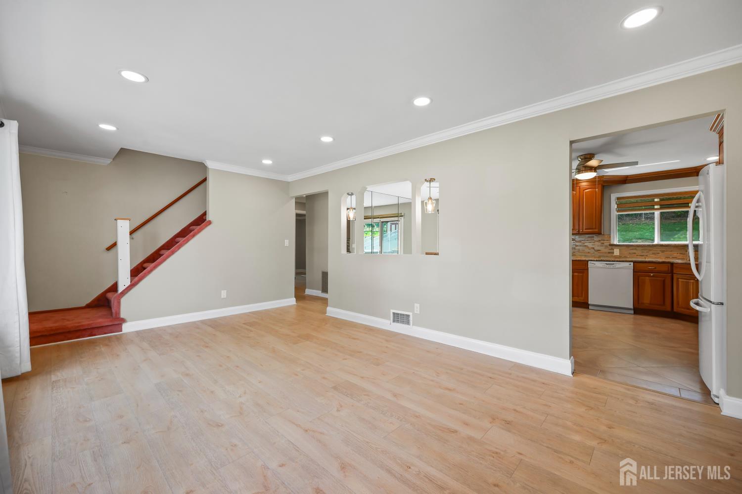 16 Venus Road South Amboy NJ 08879