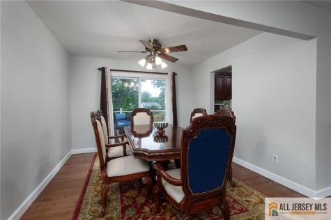 2025 Oak Tree Road Edison NJ 08820