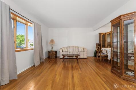 15 Pinho Avenue Carteret NJ 07008