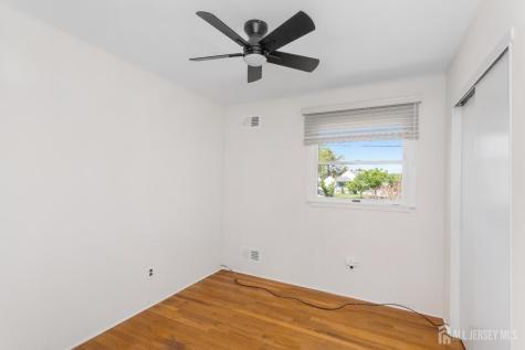 15 Pinho Avenue Carteret NJ 07008