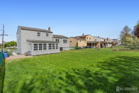 15 Pinho Avenue Carteret NJ 07008