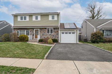 112 Mckinley Avenue Colonia NJ 07067
