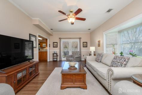 109 Concord Circle Howell NJ 07731