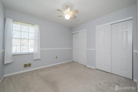 109 Concord Circle Howell NJ 07731