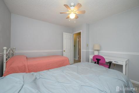 109 Concord Circle Howell NJ 07731