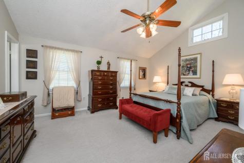 109 Concord Circle Howell NJ 07731