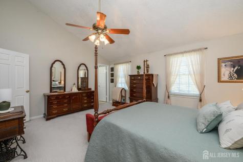 109 Concord Circle Howell NJ 07731