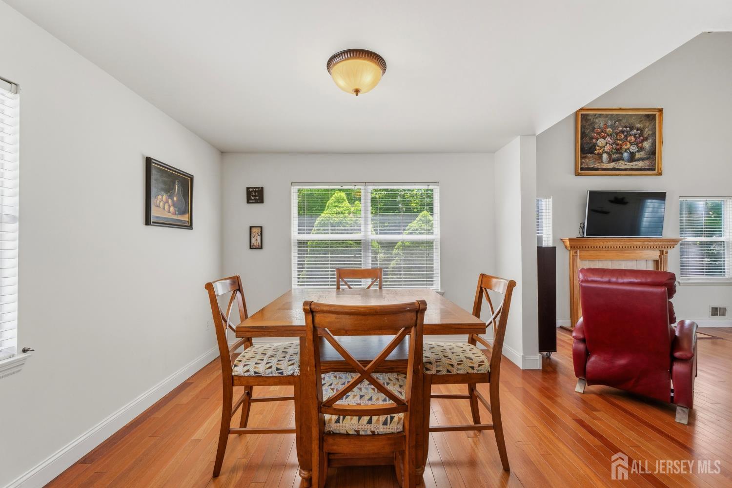 37 Christopher Court Old Bridge NJ 08857