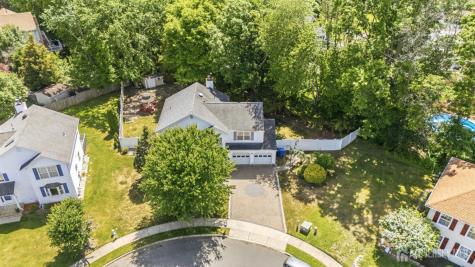37 Christopher Court Old Bridge NJ 08857