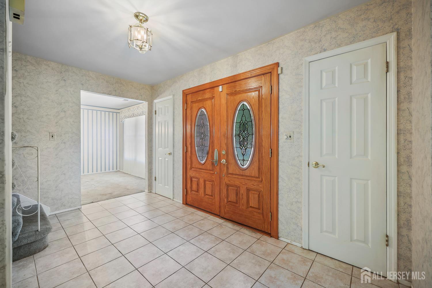 9 Lani Street Monroe NJ 08831