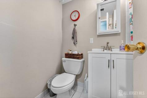 106 Worth Street Iselin NJ 08830