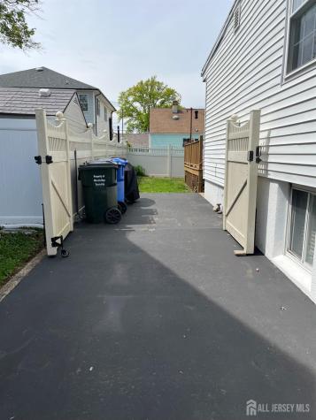 106 Worth Street Iselin NJ 08830