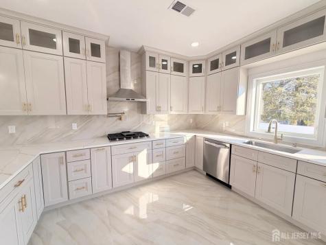 46 Foyer Street Edison NJ 08817