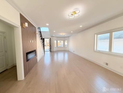 46 Foyer Street Edison NJ 08817