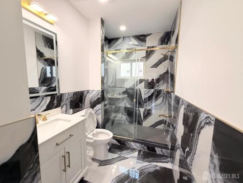 46 Foyer Street Edison NJ 08817