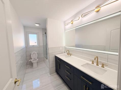 46 Foyer Street Edison NJ 08817