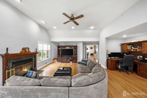 8 Crommelin Court East Brunswick NJ 08816