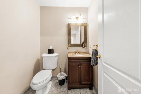 8 Crommelin Court East Brunswick NJ 08816