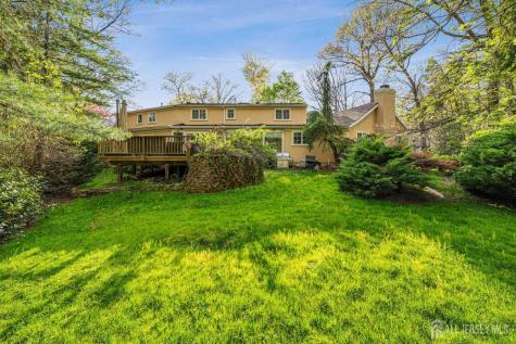 8 Crommelin Court East Brunswick NJ 08816