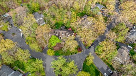 8 Crommelin Court East Brunswick NJ 08816