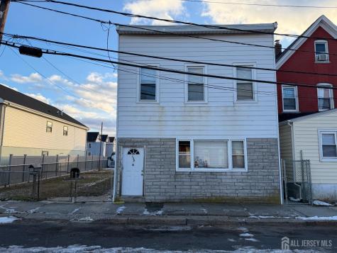 130 Union Street Carteret NJ 07008