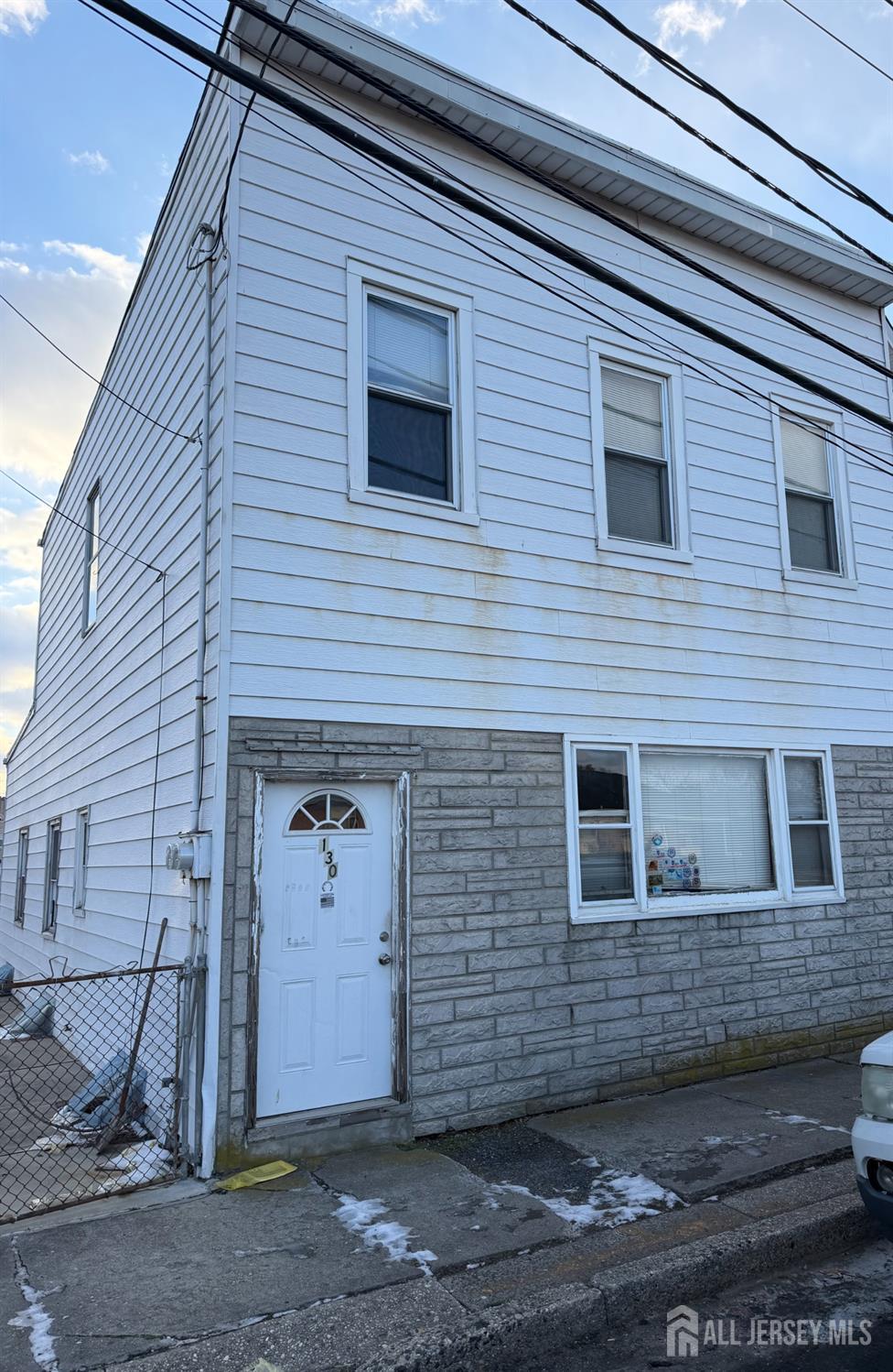 130 Union Street Carteret NJ 07008