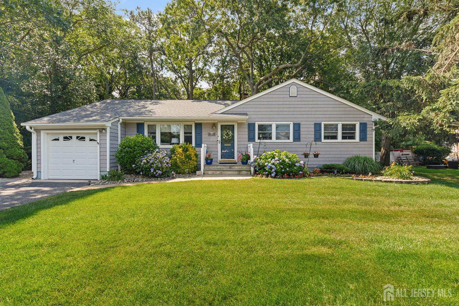 308 Village Way Brick NJ 08724