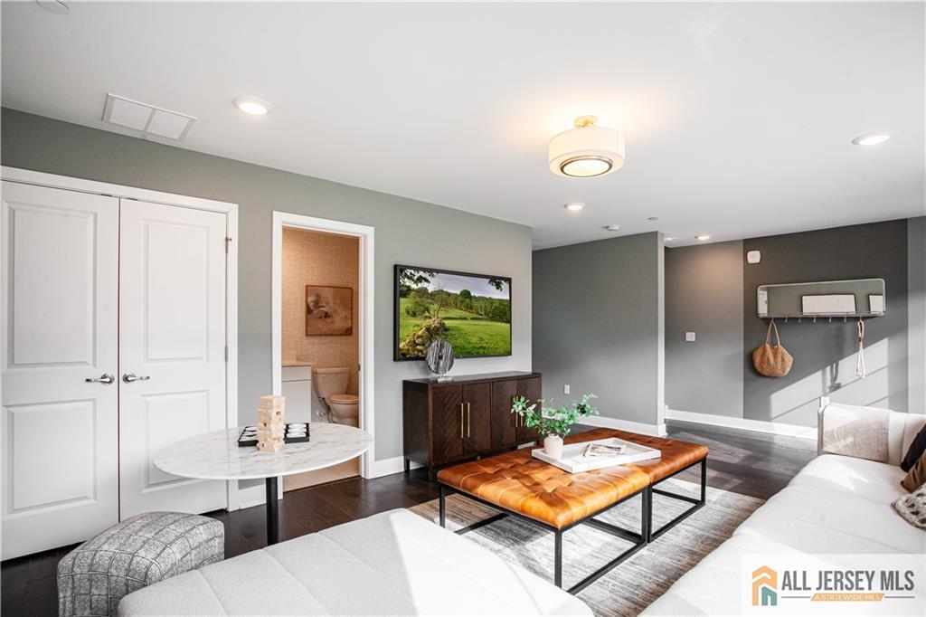 116 Earl Hubbard Drive Hopewell Twp NJ 08560