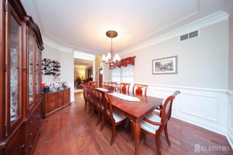 8 Clearbrook Court Howell NJ 07731