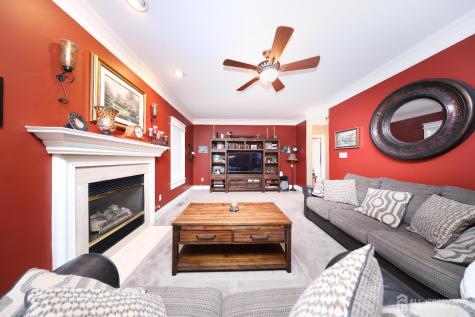 8 Clearbrook Court Howell NJ 07731