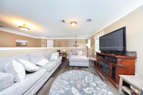 8 Clearbrook Court Howell NJ 07731