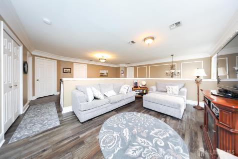 8 Clearbrook Court Howell NJ 07731