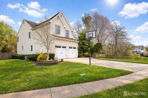 8 Clearbrook Court Howell NJ 07731
