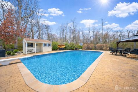 8 Clearbrook Court Howell NJ 07731