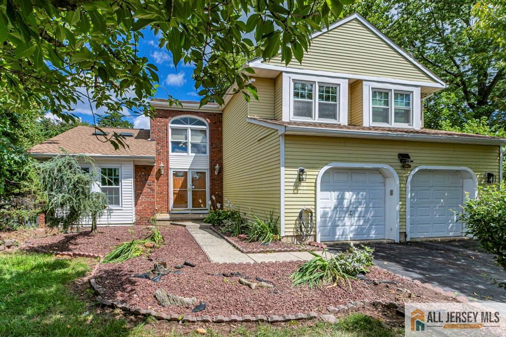9 Chipwood Lane North Brunswick NJ 08902