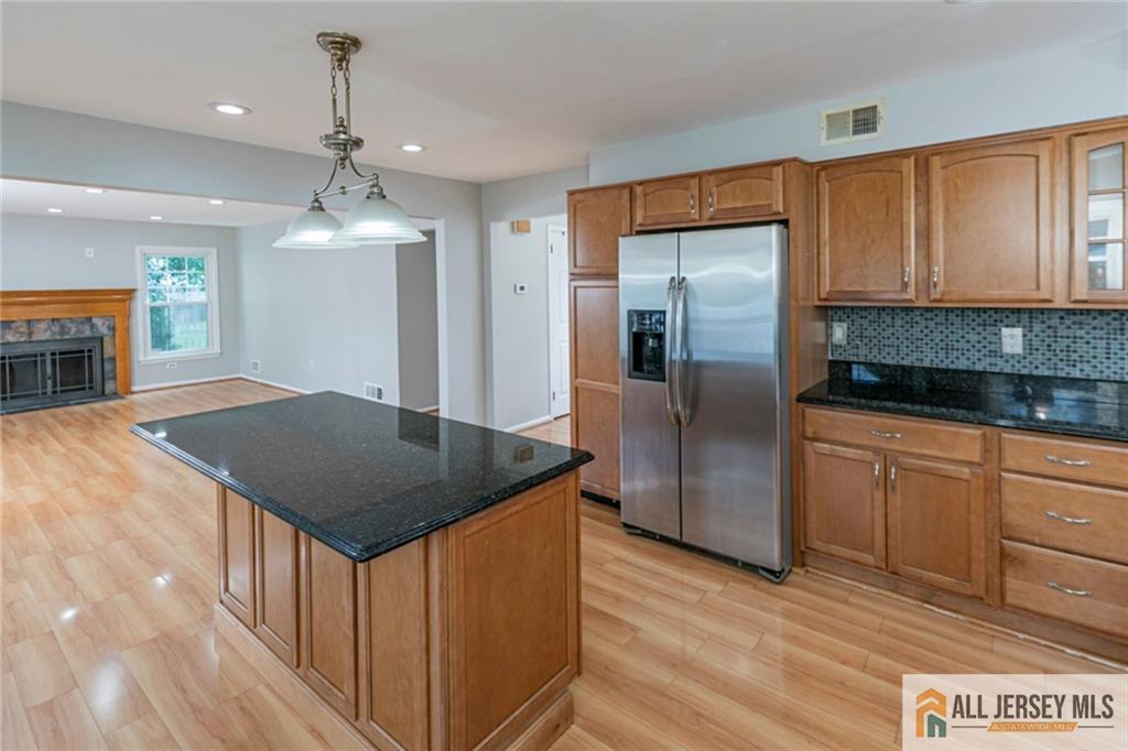 9 Chipwood Lane North Brunswick NJ 08902
