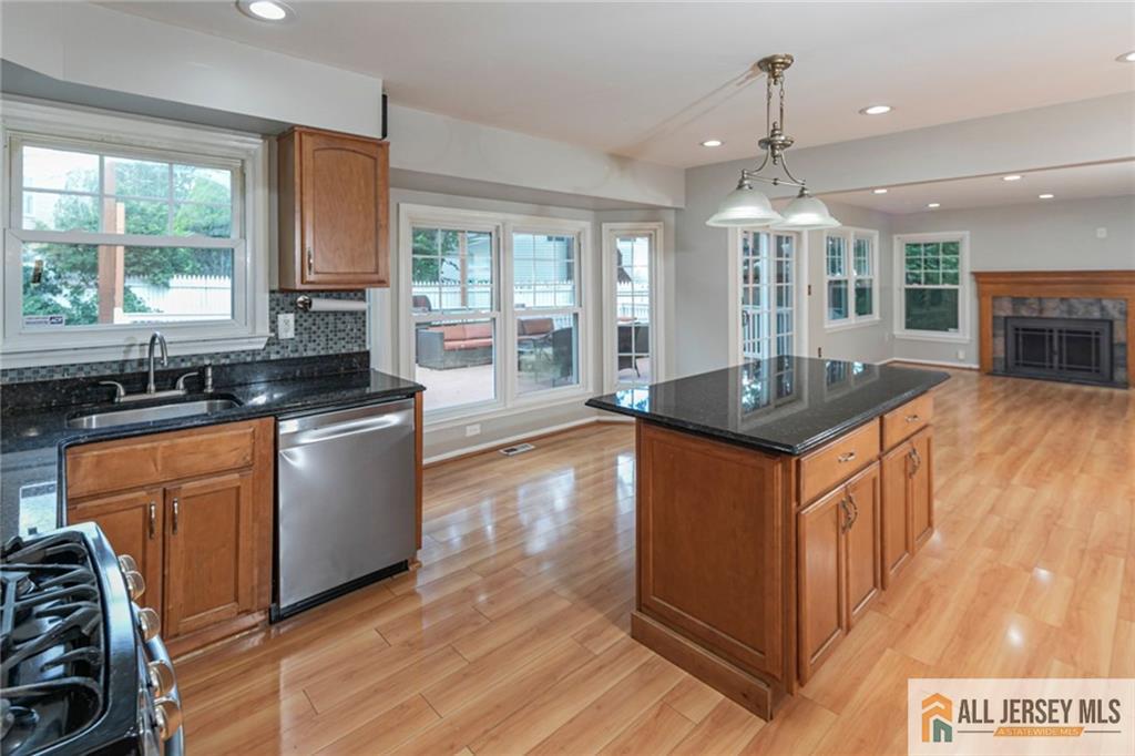 9 Chipwood Lane North Brunswick NJ 08902