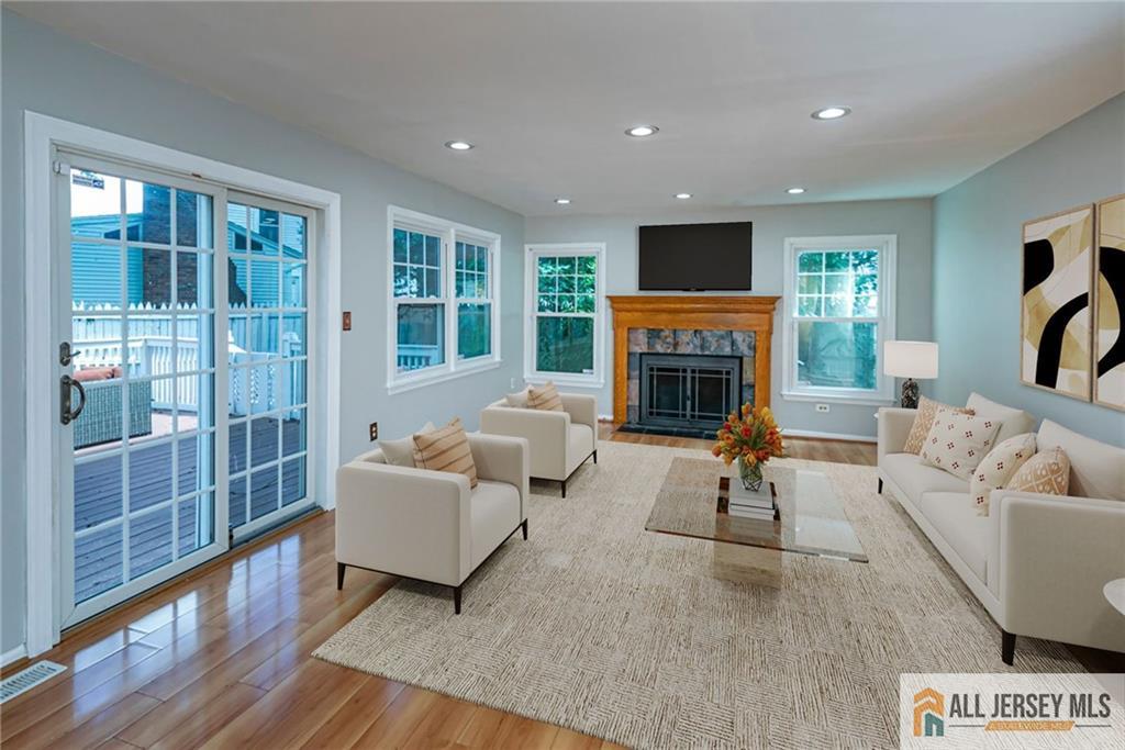 9 Chipwood Lane North Brunswick NJ 08902