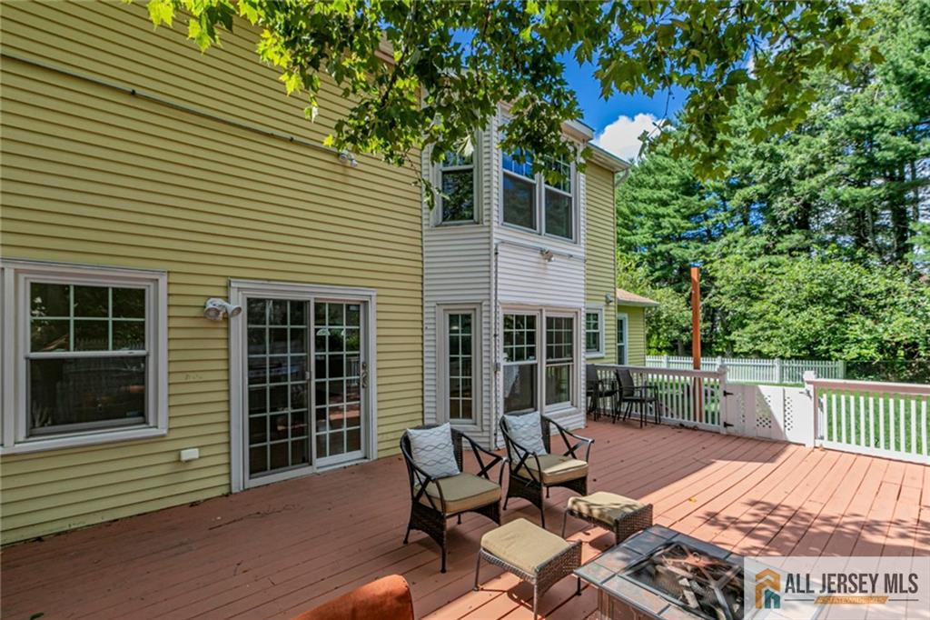9 Chipwood Lane North Brunswick NJ 08902