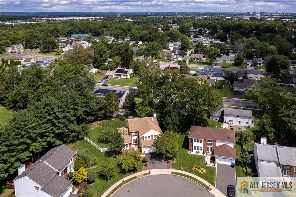 9 Chipwood Lane North Brunswick NJ 08902
