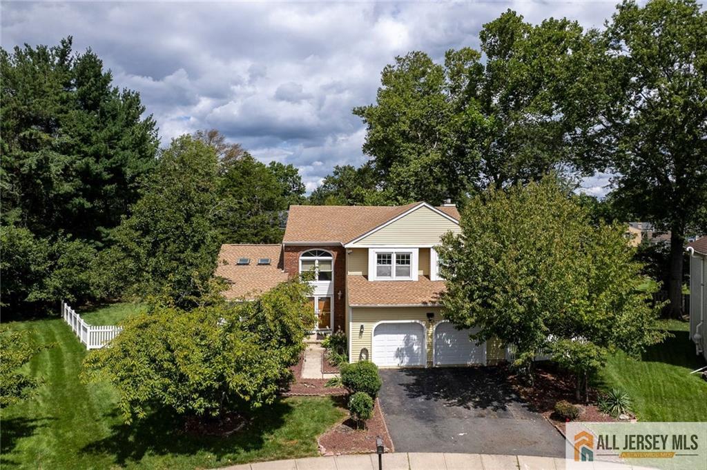 9 Chipwood Lane North Brunswick NJ 08902