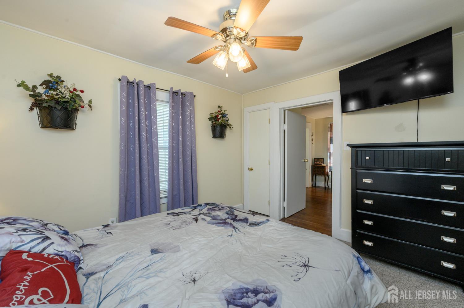73 Walnut Street Spotswood NJ 08884