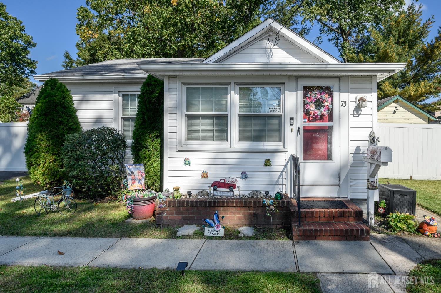73 Walnut Street Spotswood NJ 08884