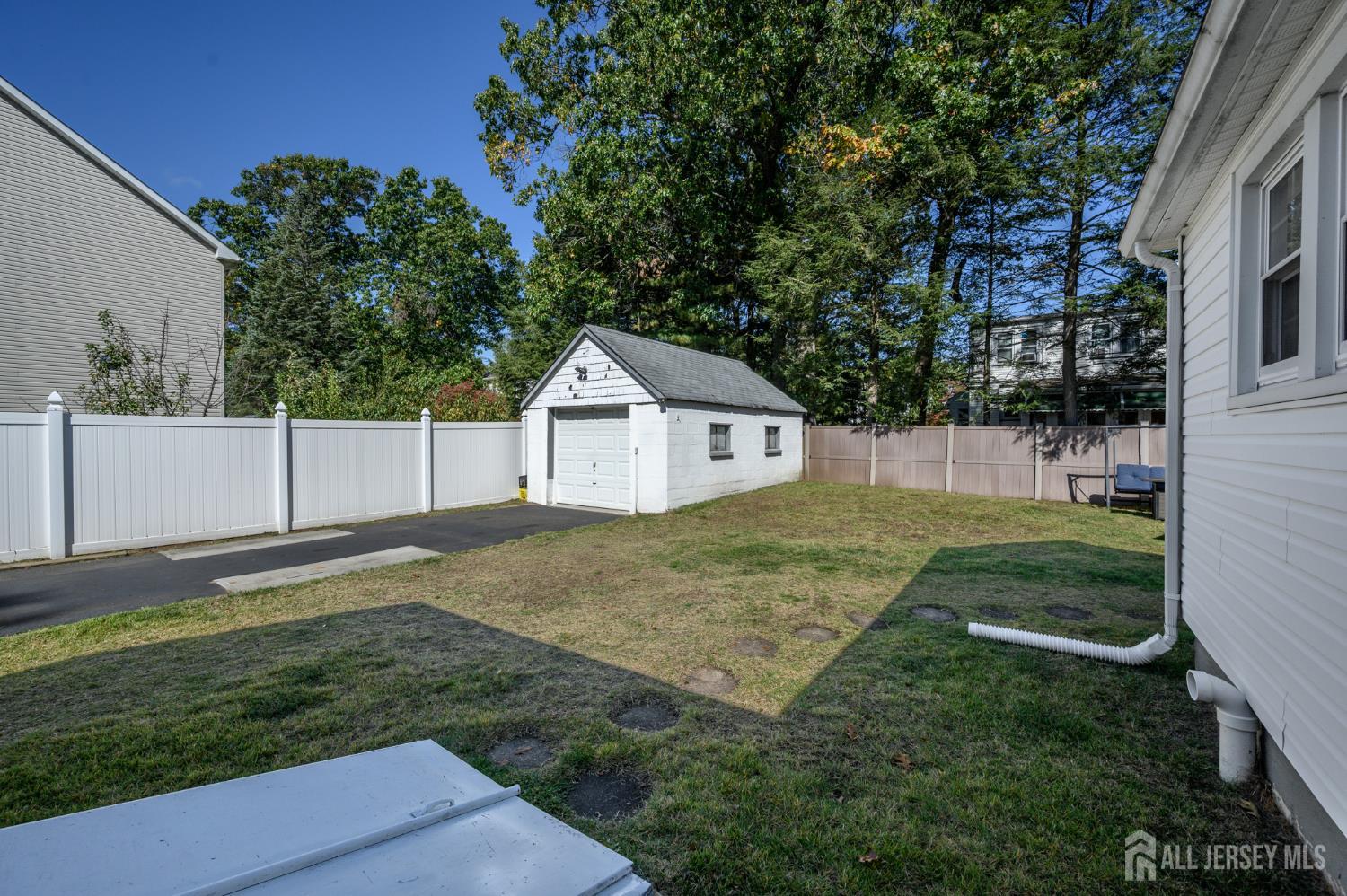 73 Walnut Street Spotswood NJ 08884