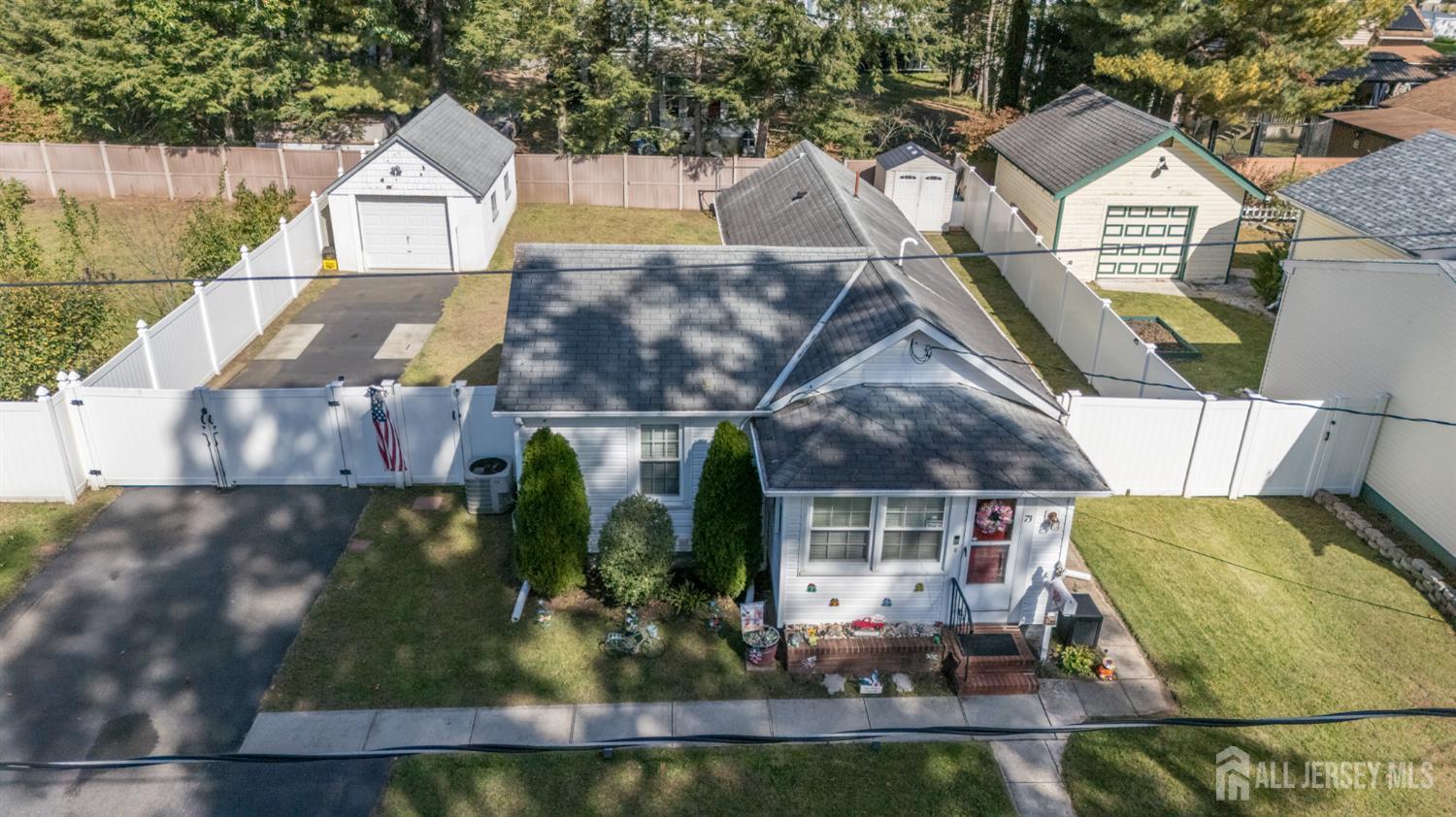 73 Walnut Street Spotswood NJ 08884